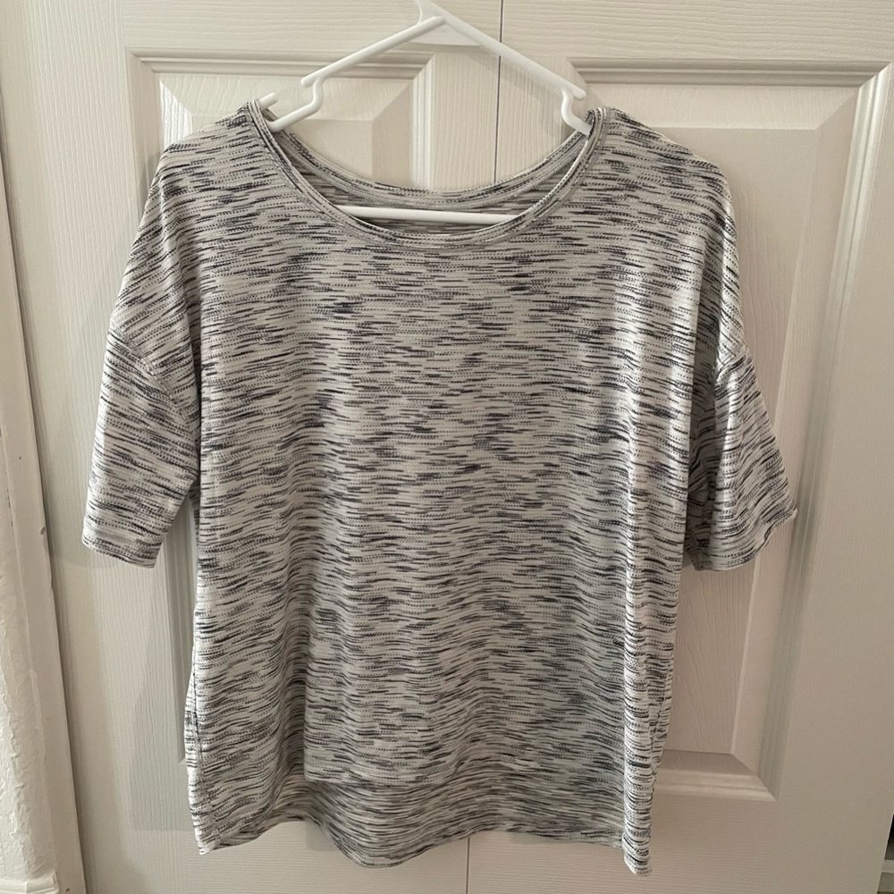 Lululemon shirt
